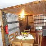 Abrigo Do Outeiro - Serra Da Estrela Feriehus *