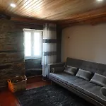 Abrigo Do Outeiro - Serra Da Estrela * Cabeça