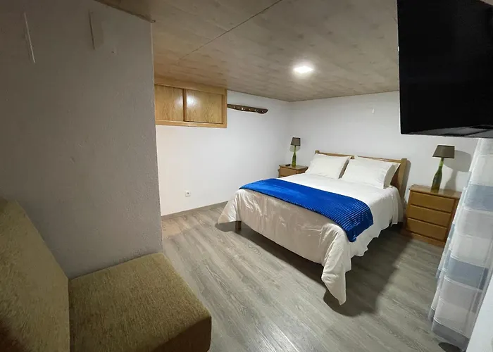 Abrigo Do Outeiro - Serra Da Estrela