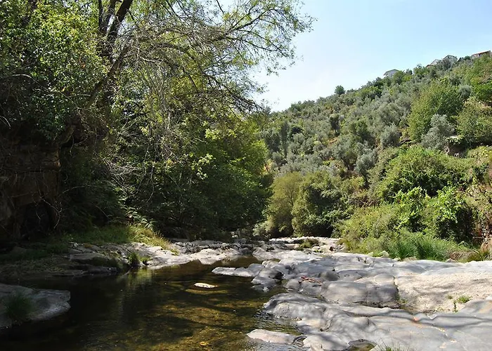 Abrigo Do Outeiro - Serra Da Estrela Cabeça